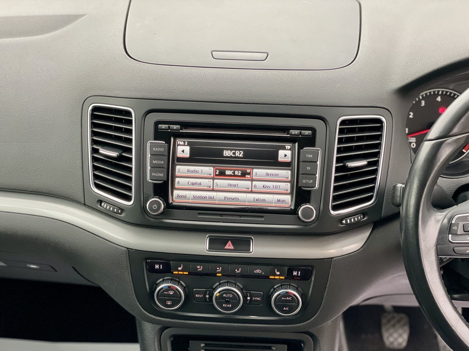 Used Volkswagen Sharan 2012 for sale - 77370664: Photo 26