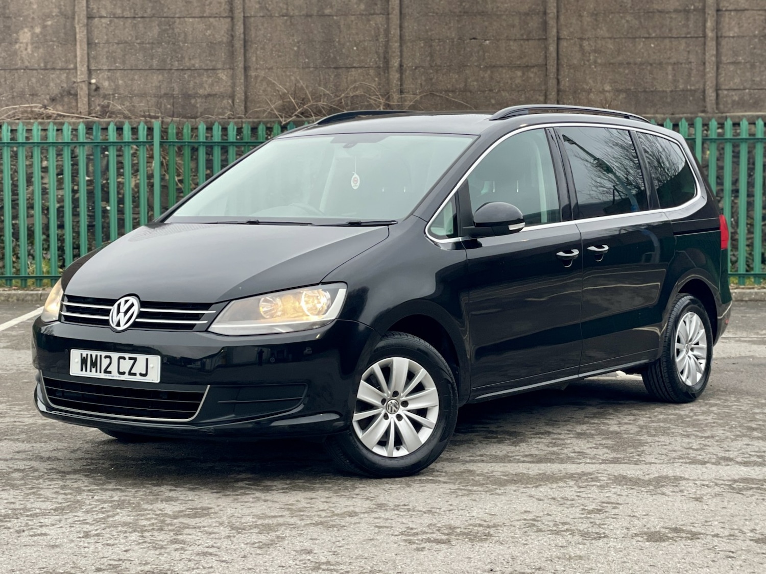 Used Volkswagen Sharan 2012 for sale - 77370664: Photo 3