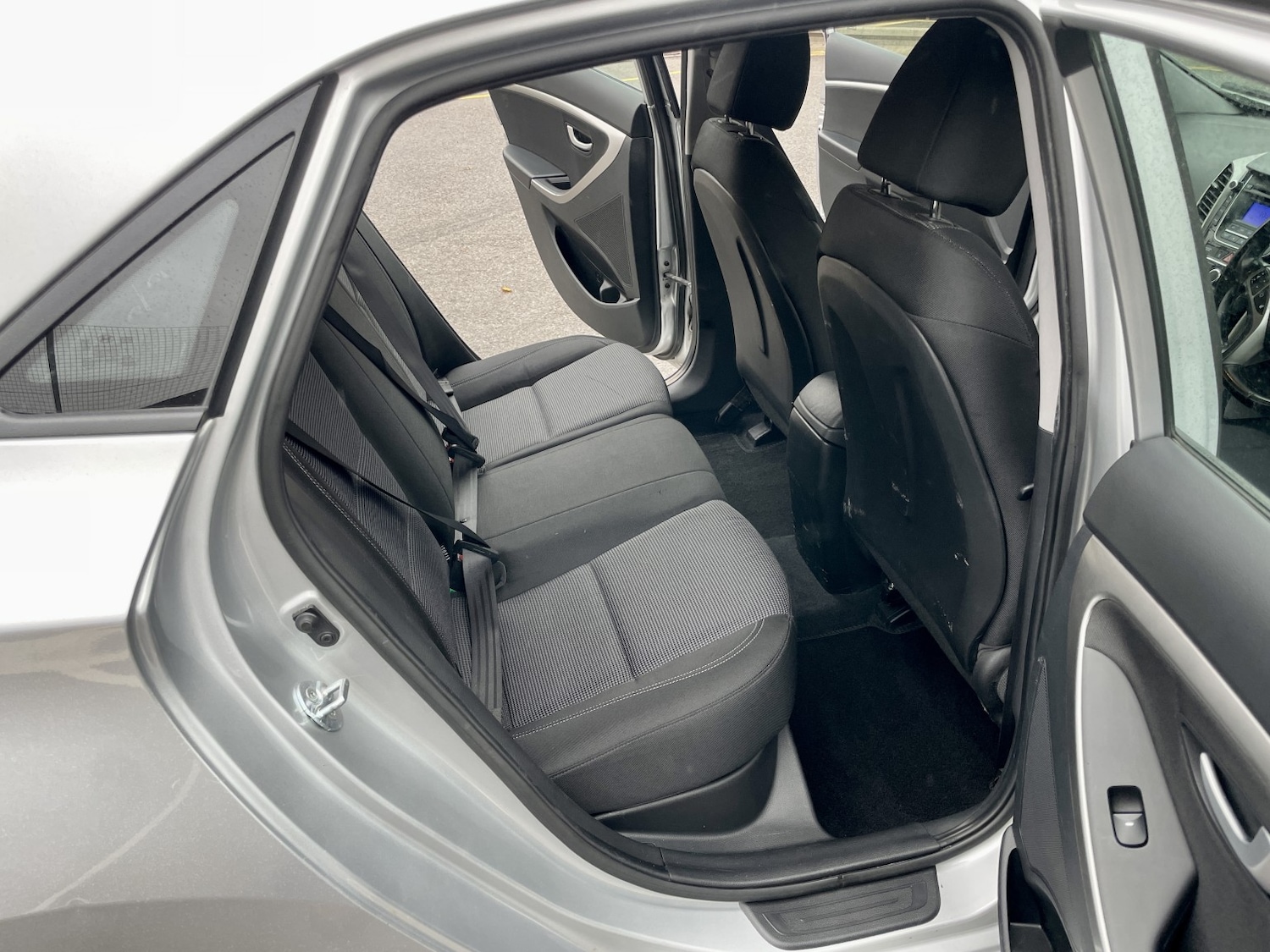 Used Hyundai i30 2014 for sale - 76510884: Photo 8