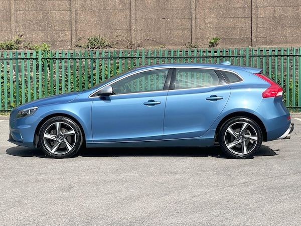Used Volvo V40 2015 for sale - 74748321: Photo 6