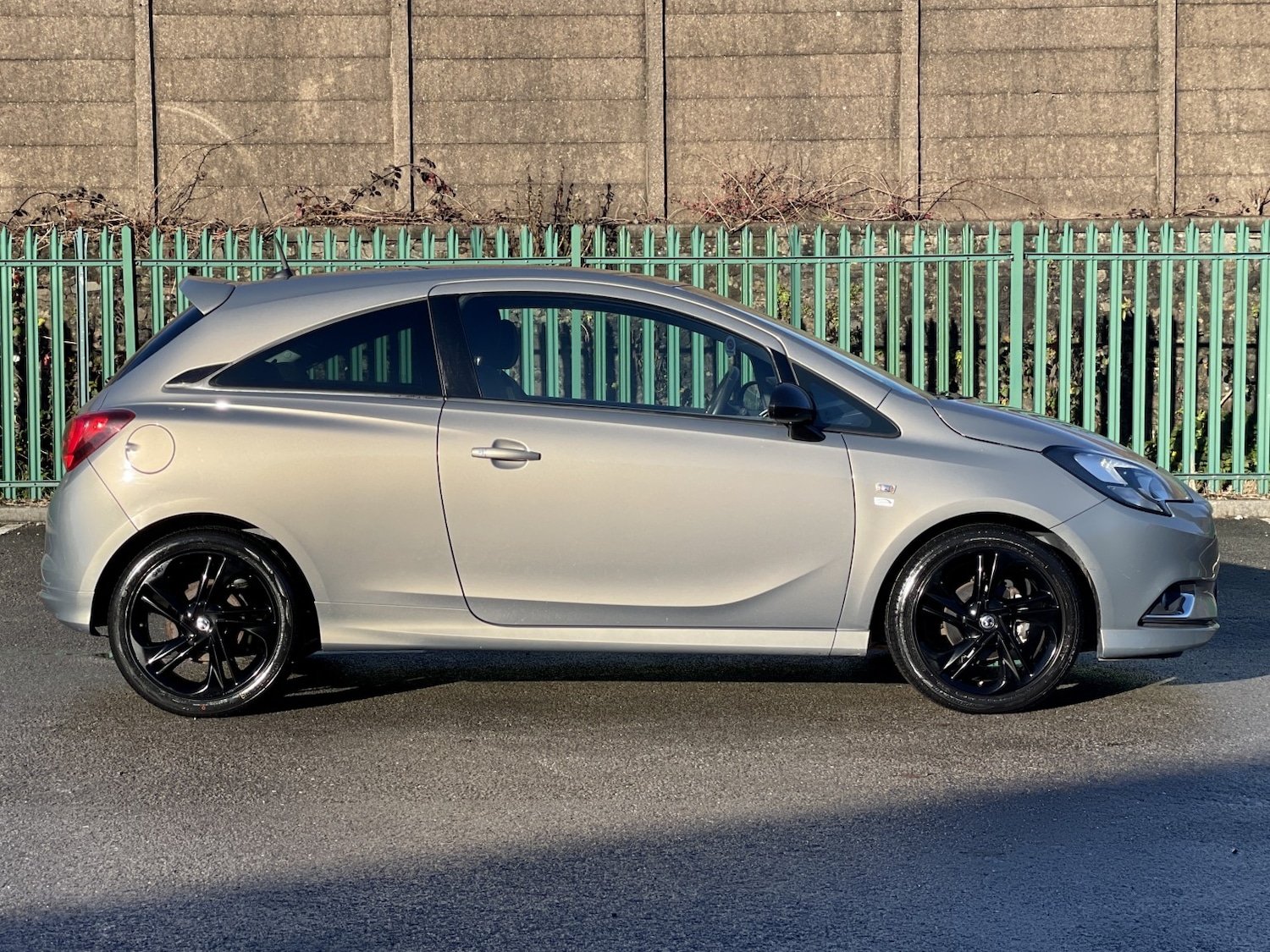 Used Vauxhall Corsa 2015 for sale - 76935333: Photo 8