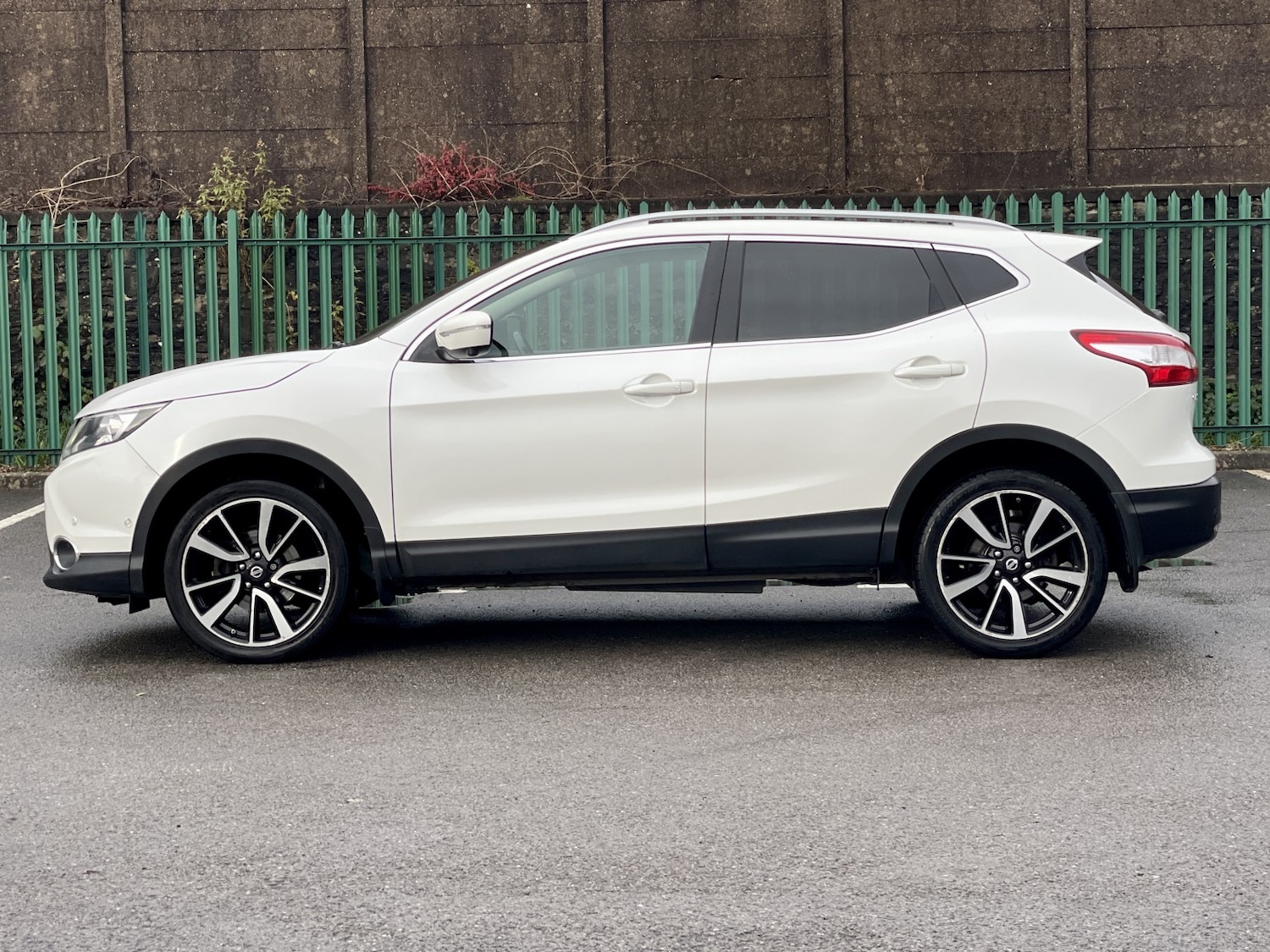 Used Nissan Qashqai 2014 for sale - 78018338: Photo 11