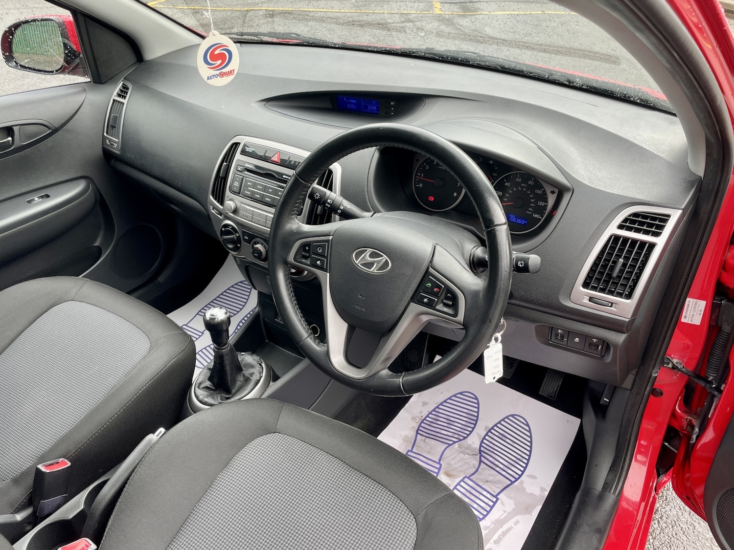 Used Hyundai i20 2012 for sale - 77008103: Photo 18