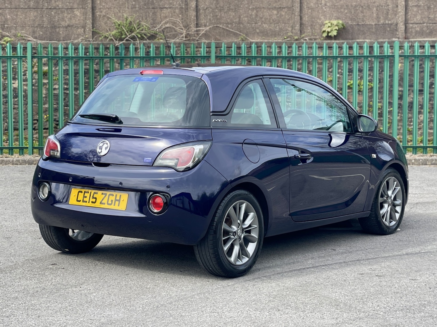 Used Vauxhall ADAM 2015 for sale - 78183024: Photo 4