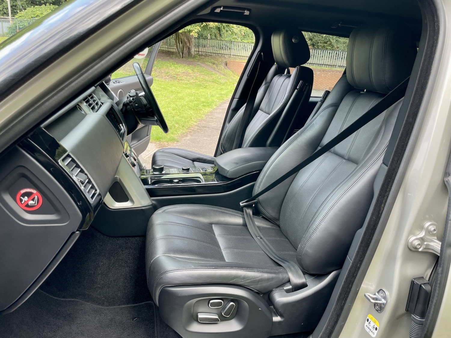 Used Land Rover Range Rover 2014 for sale - 77906691: Photo 6