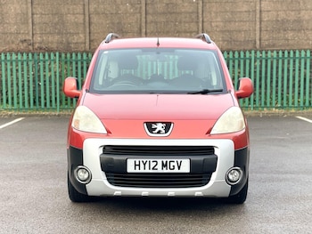 Used Peugeot Partner Tepee 2012 for sale - 75489986: Photo