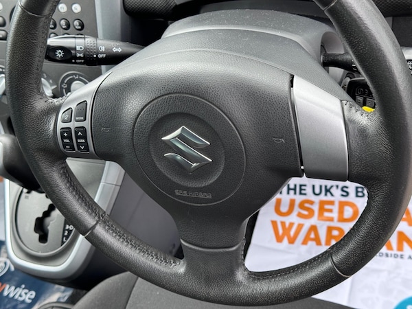Used Suzuki Splash 2010 for sale - 76222746: Photo 11