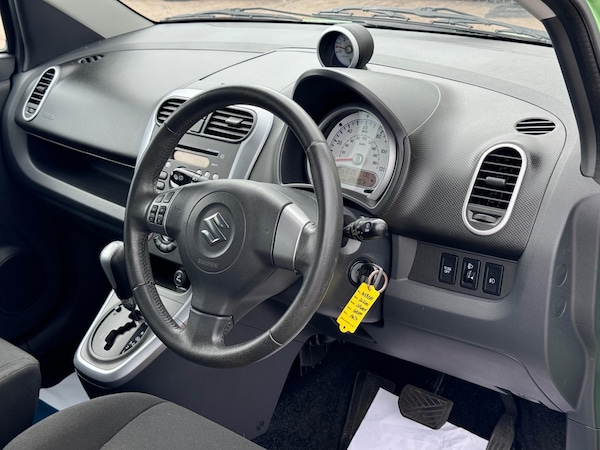 Used Suzuki Splash 2010 for sale - 76222746: Photo 5