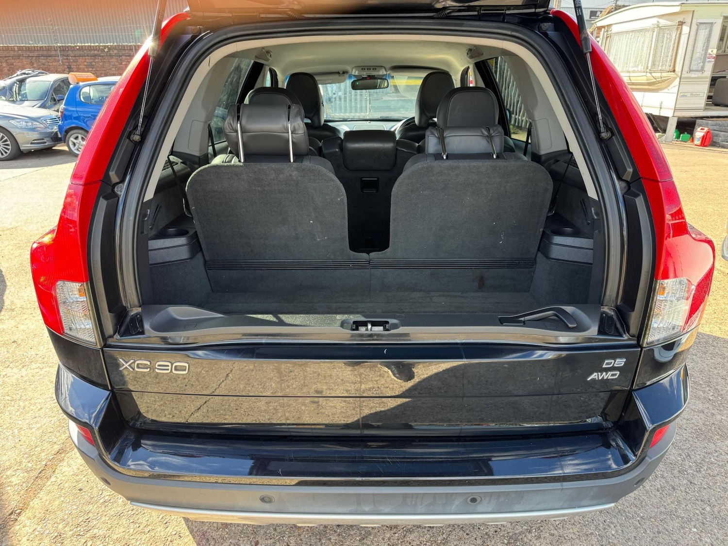 Used Volvo XC90 2009 for sale - 76038453: Photo 27