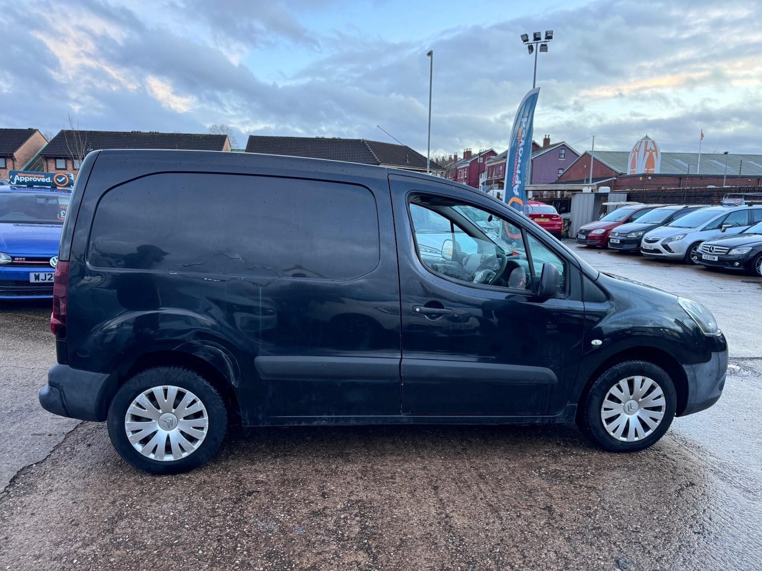 Used Citroen Berlingo 2014 for sale - 77346130: Photo 8