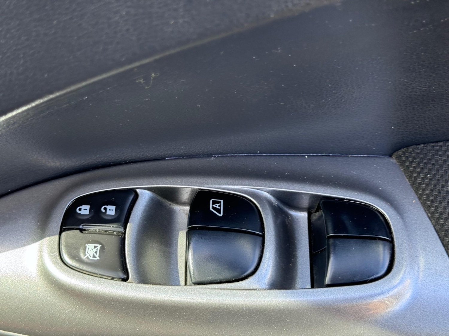 Used Nissan Juke 2015 for sale - 77890711: Photo 16