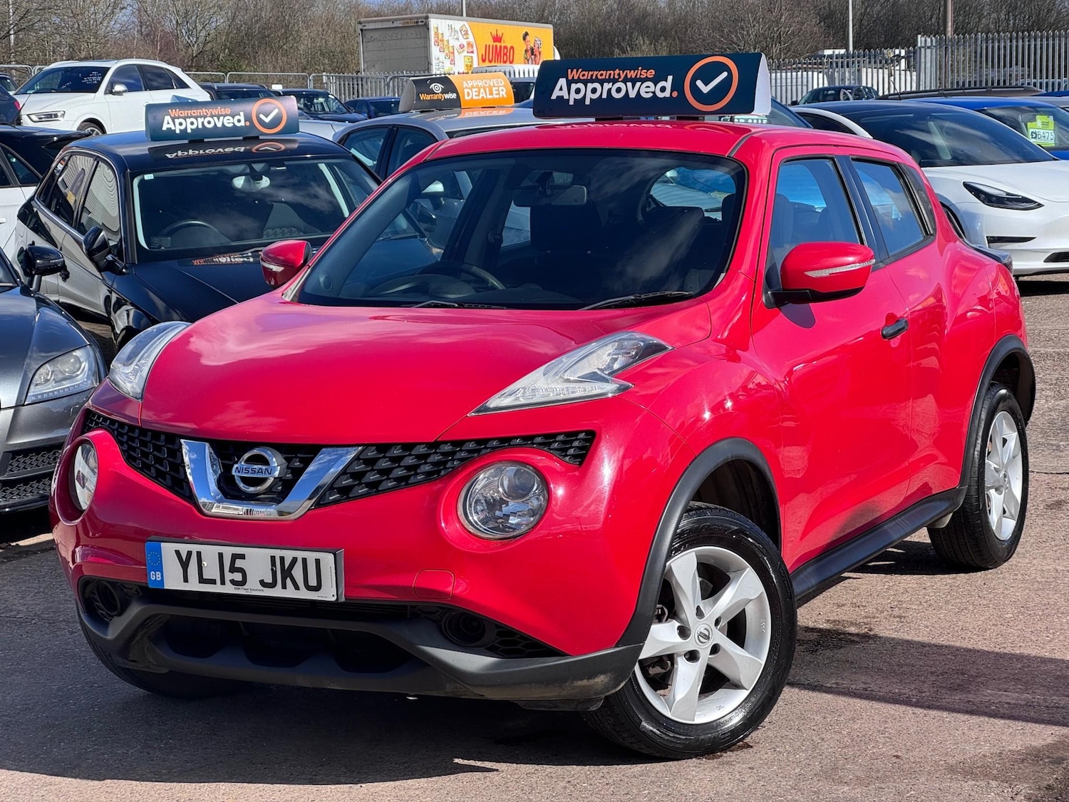 Used Nissan Juke 2015 for sale - 77890711: Photo 2