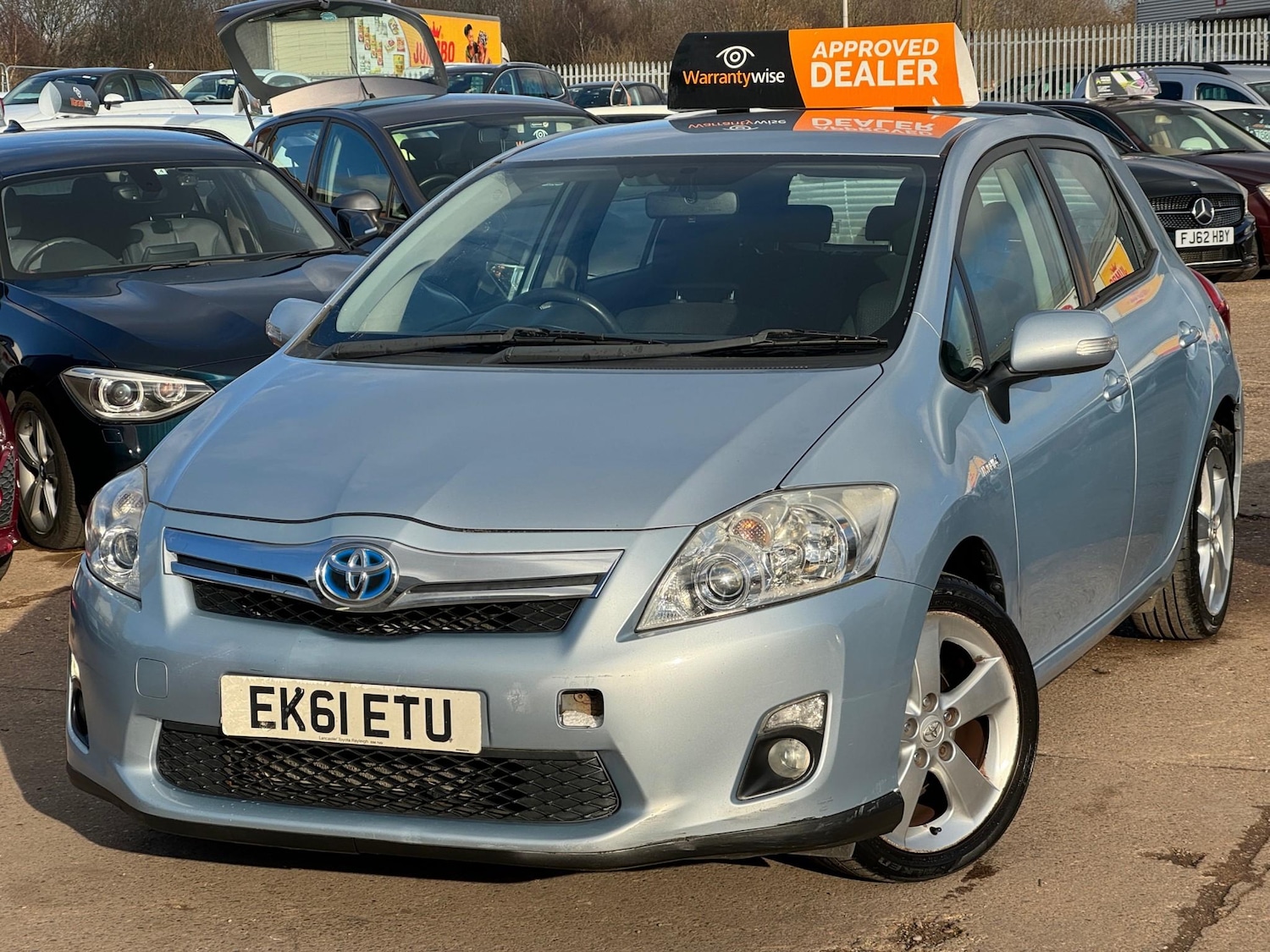 Used Toyota Auris 2011 for sale - 77520016: Photo 2