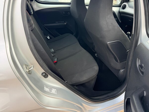 Used Peugeot 108 2014 for sale - 75665667: Photo 26