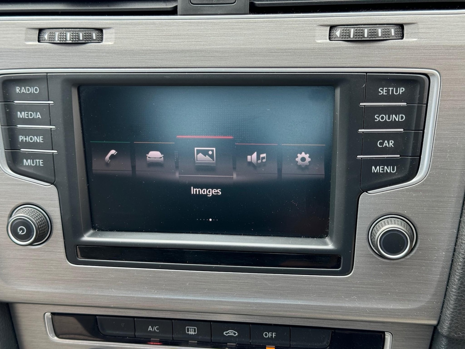 Used Volkswagen Golf 2015 for sale - 76290786: Photo 16