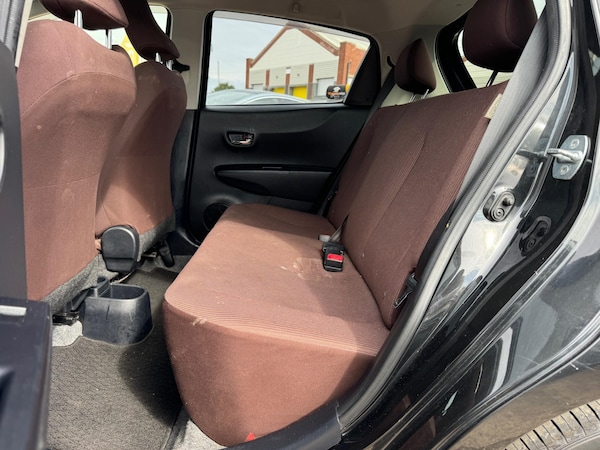 Used Toyota Yaris 2022 for sale - 75665671: Photo 24