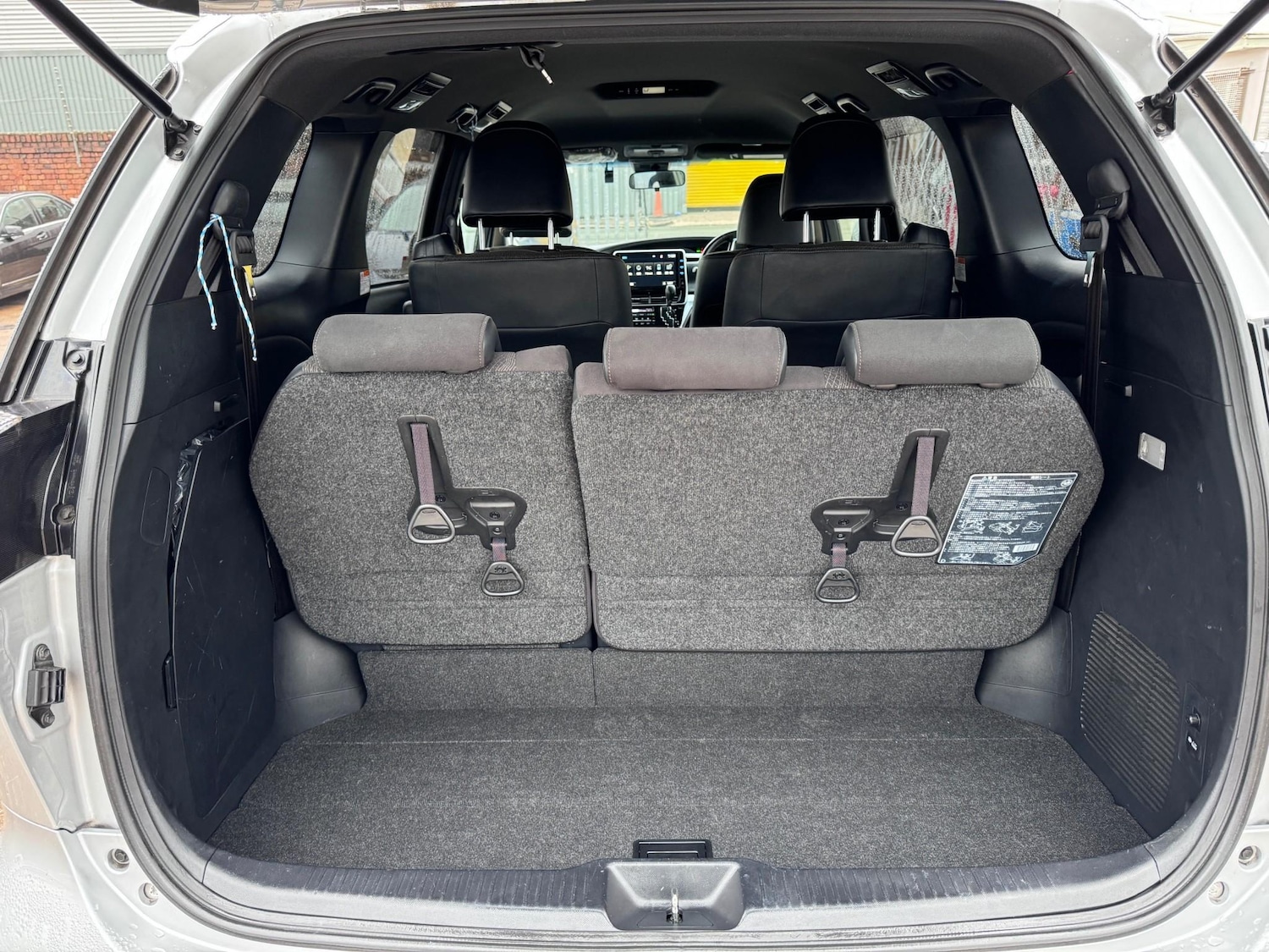 Used Toyota Estima 2026 for sale - 77327212: Photo 34