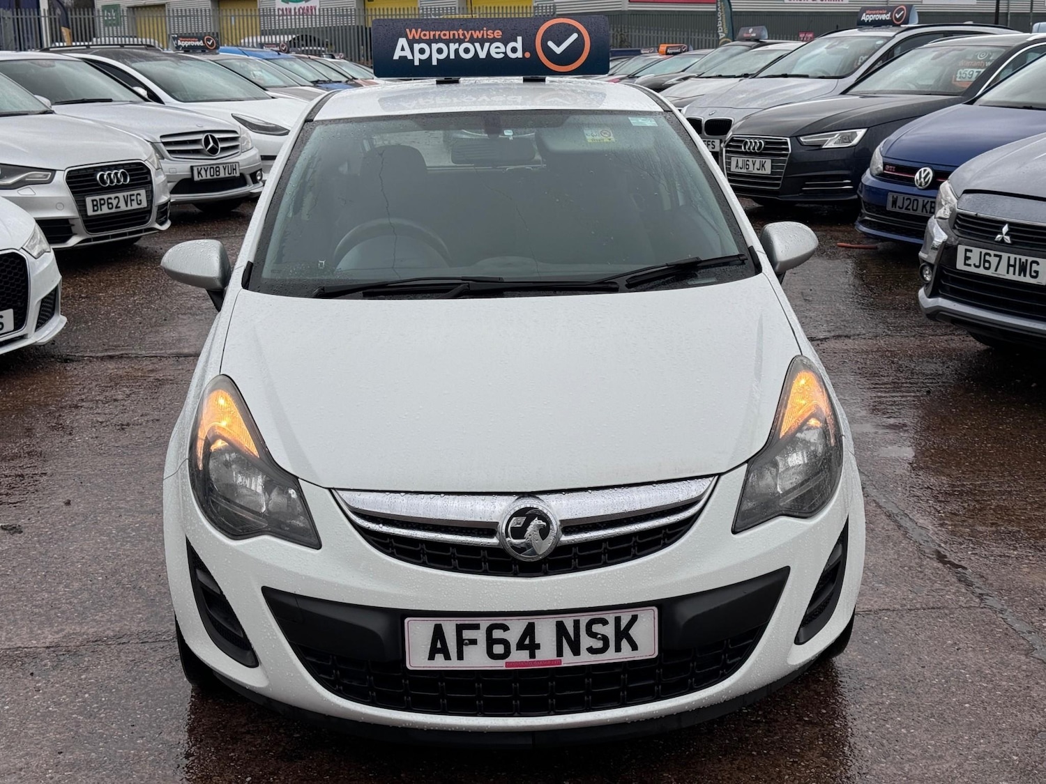 Used Vauxhall Corsa 2014 for sale - 76882969: Photo 4