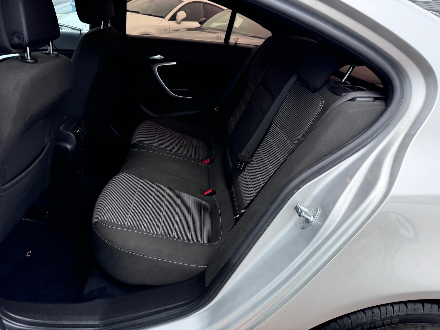 Used Vauxhall Insignia 2010 for sale - 77421218: Photo 24