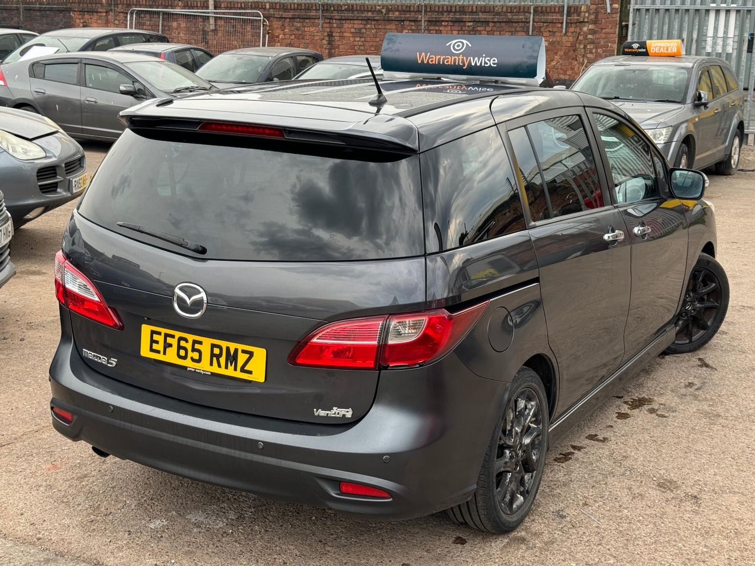 Used Mazda Mazda5 2015 for sale - 76653776: Photo 22