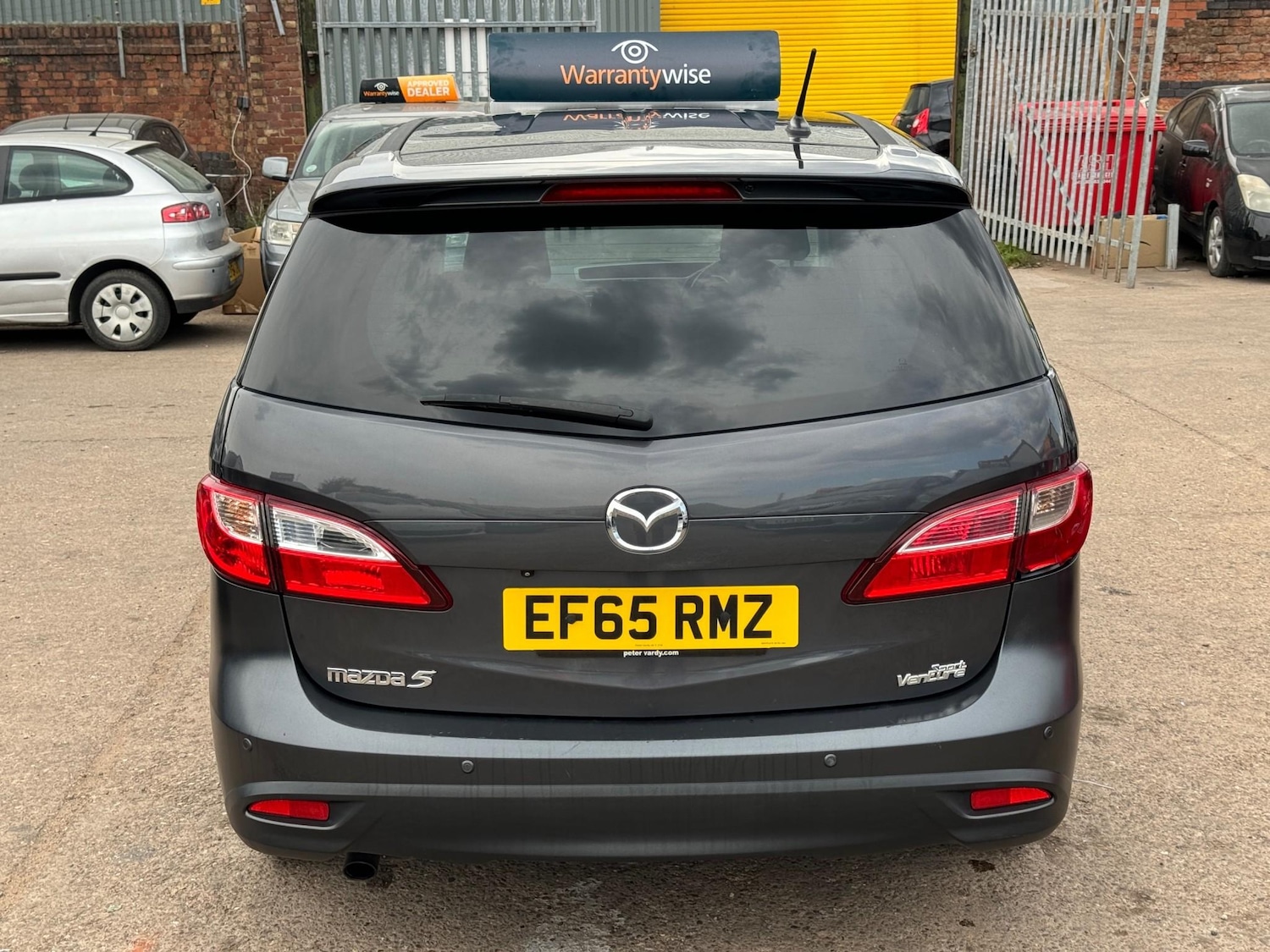 Used Mazda Mazda5 2015 for sale - 76653776: Photo 8