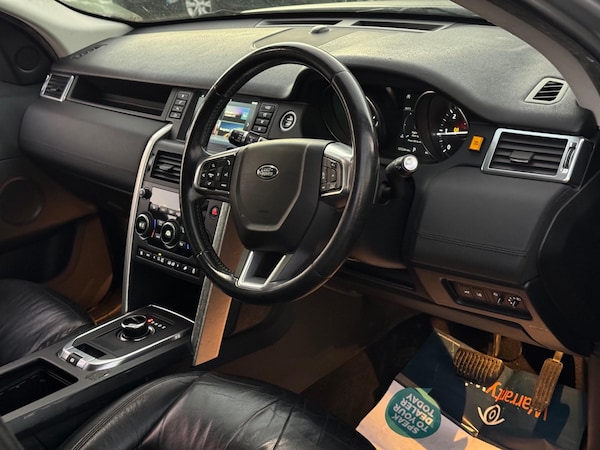 Used Land Rover Discovery Sport 2025 for sale - 74554830: Photo 5