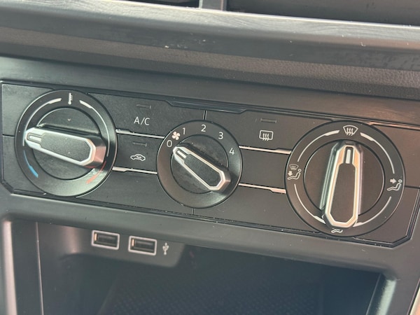 Used Volkswagen Polo 2020 for sale - 74355504: Photo 15