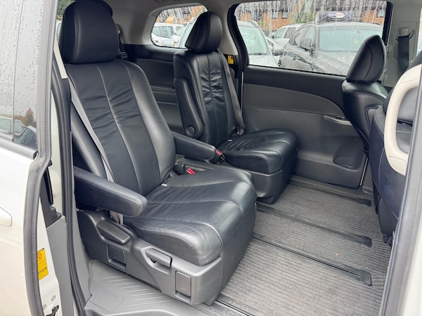 Used Toyota Estima 2022 for sale - 76302991: Photo 25