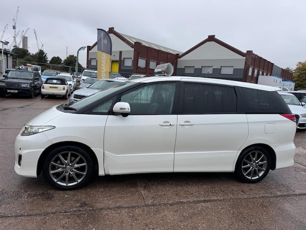 Used Toyota Estima 2022 for sale - 76302991: Photo 9