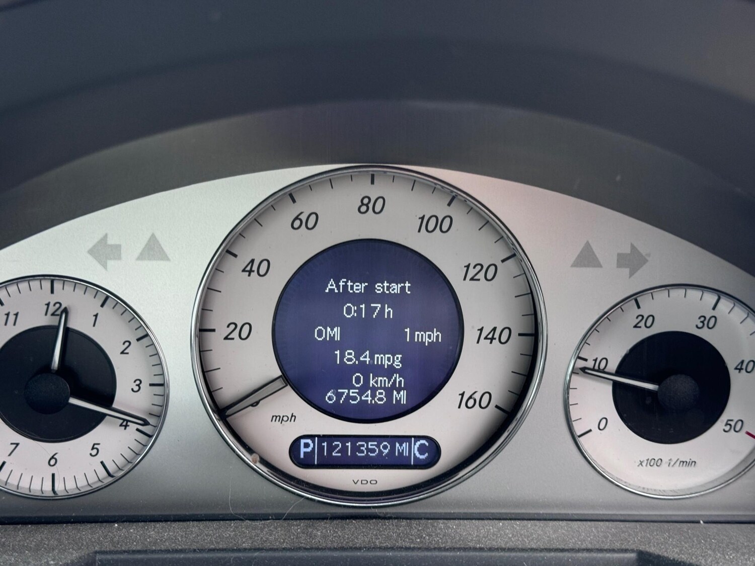 Used Mercedes-Benz E Class 2005 for sale - 77368019: Photo 11