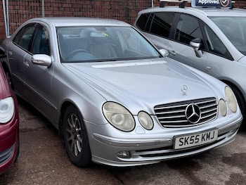 Used Mercedes-Benz E Class 2005 for sale - 77368019: Photo