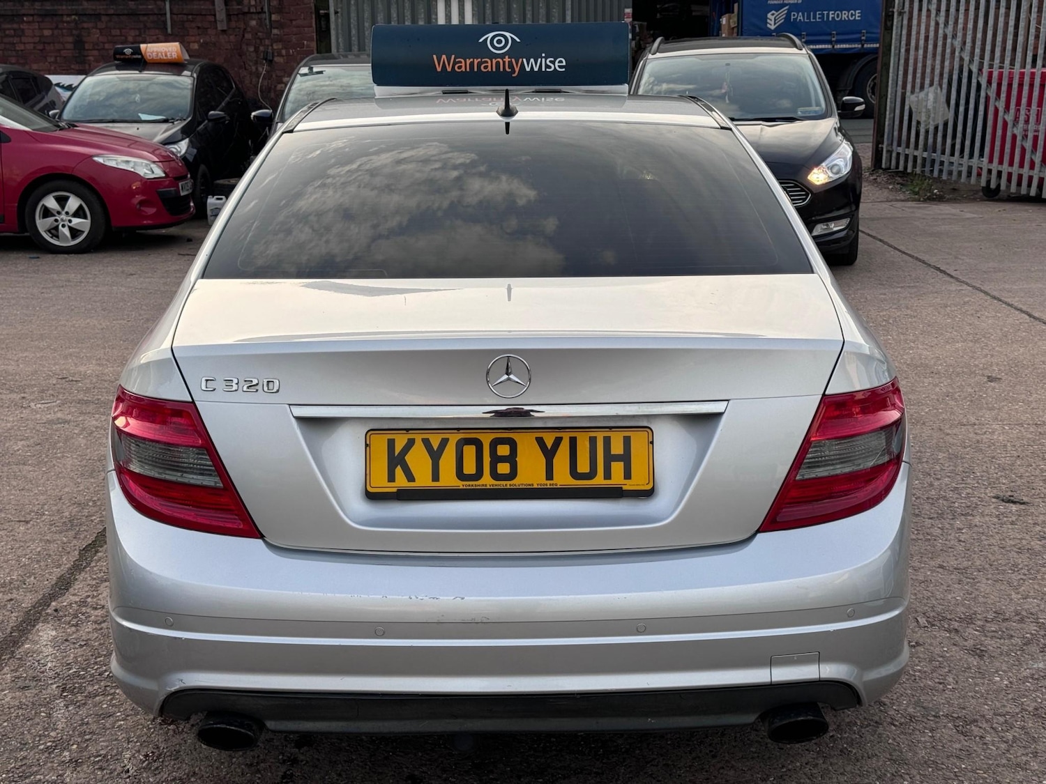 Used Mercedes-Benz C Class 2008 for sale - 76495002: Photo 8