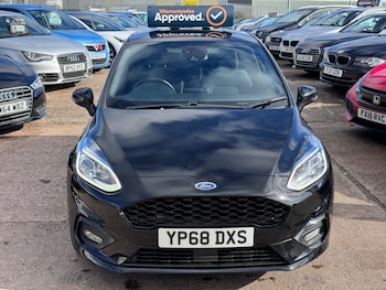 Used Ford Fiesta 2018 for sale - 77641740: Photo