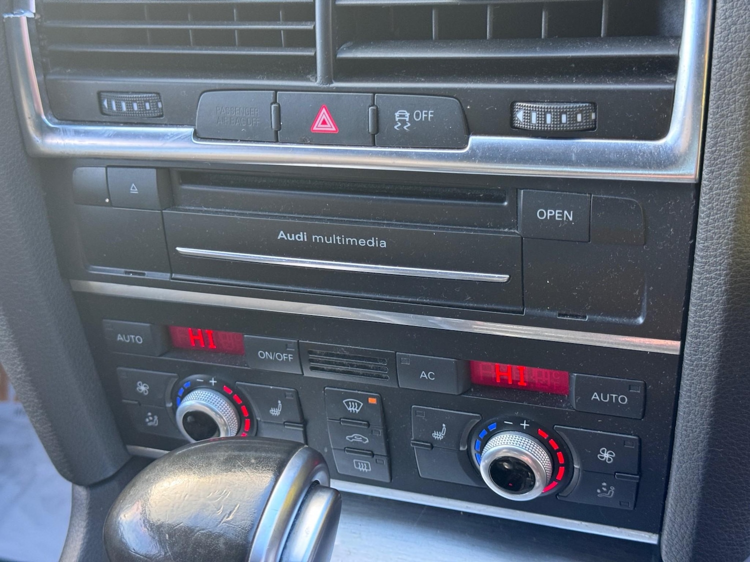 Used Audi Q7 2013 for sale - 76405504: Photo 19