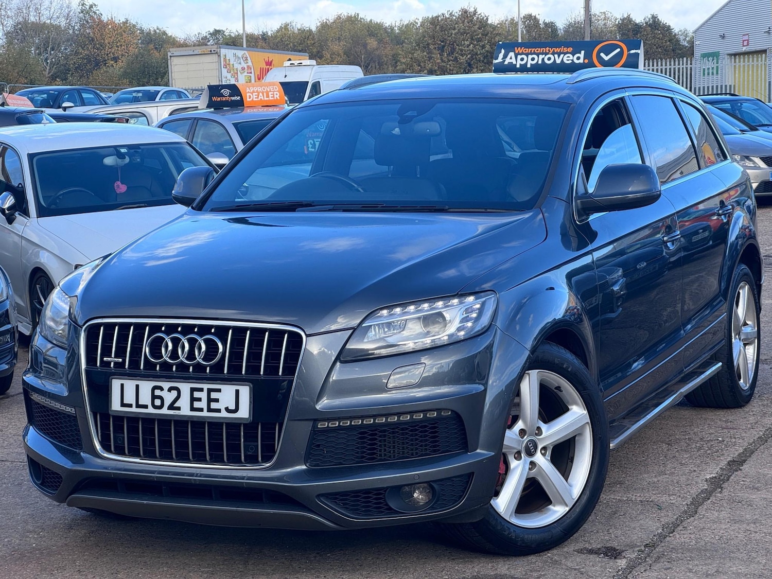 Used Audi Q7 2013 for sale - 76405504: Photo 2