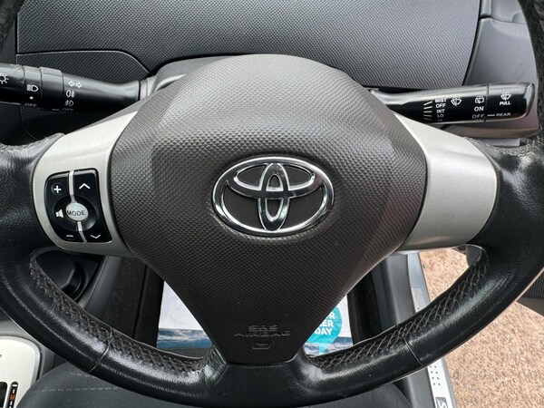 Used Toyota Yaris 2007 for sale - 74869586: Photo 10