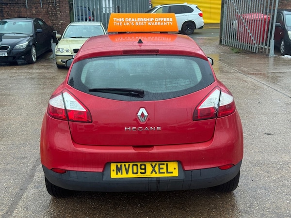 Used Renault Megane 2009 for sale - 76278698: Photo 11