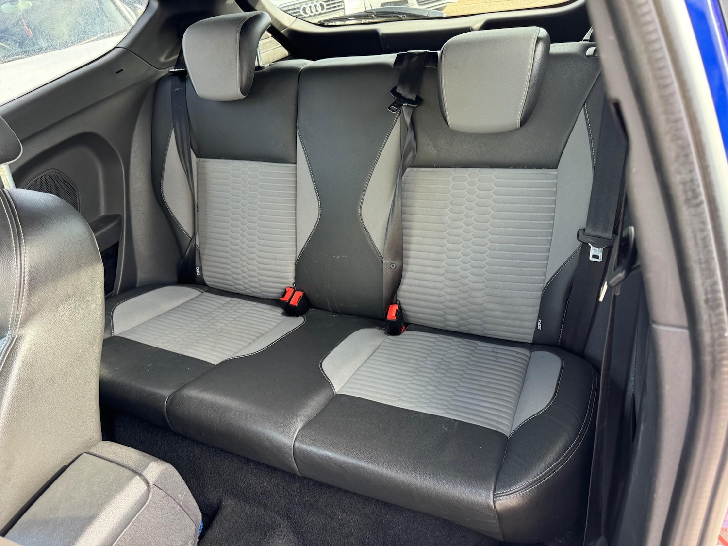 Used Ford Fiesta 2014 for sale - 76240293: Photo 30