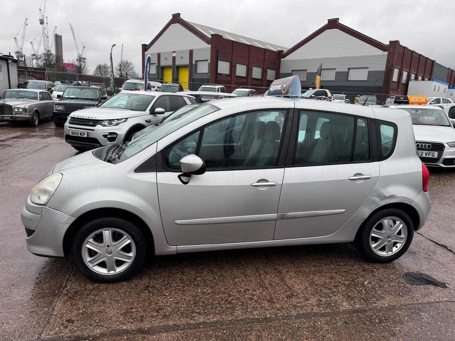 Used Renault Grand Modus 2010 for sale - 76949477: Photo 9