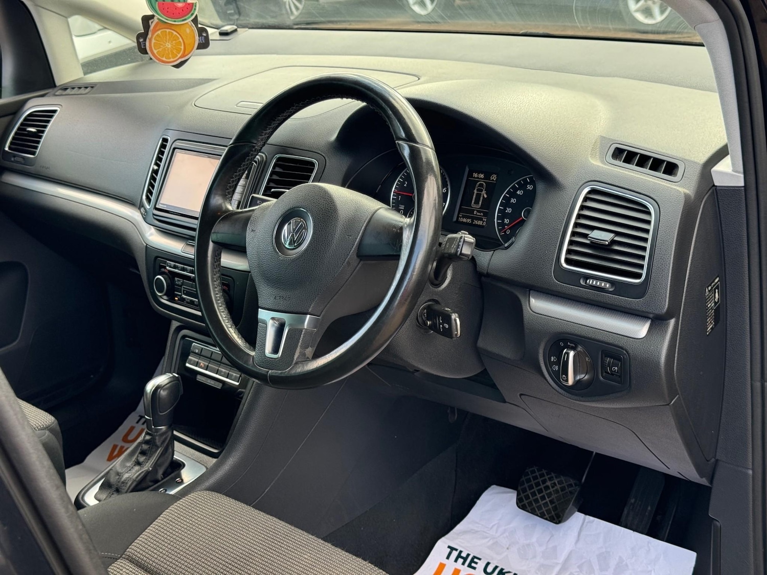 Used Volkswagen Sharan 2024 for sale - 76118110: Photo 5