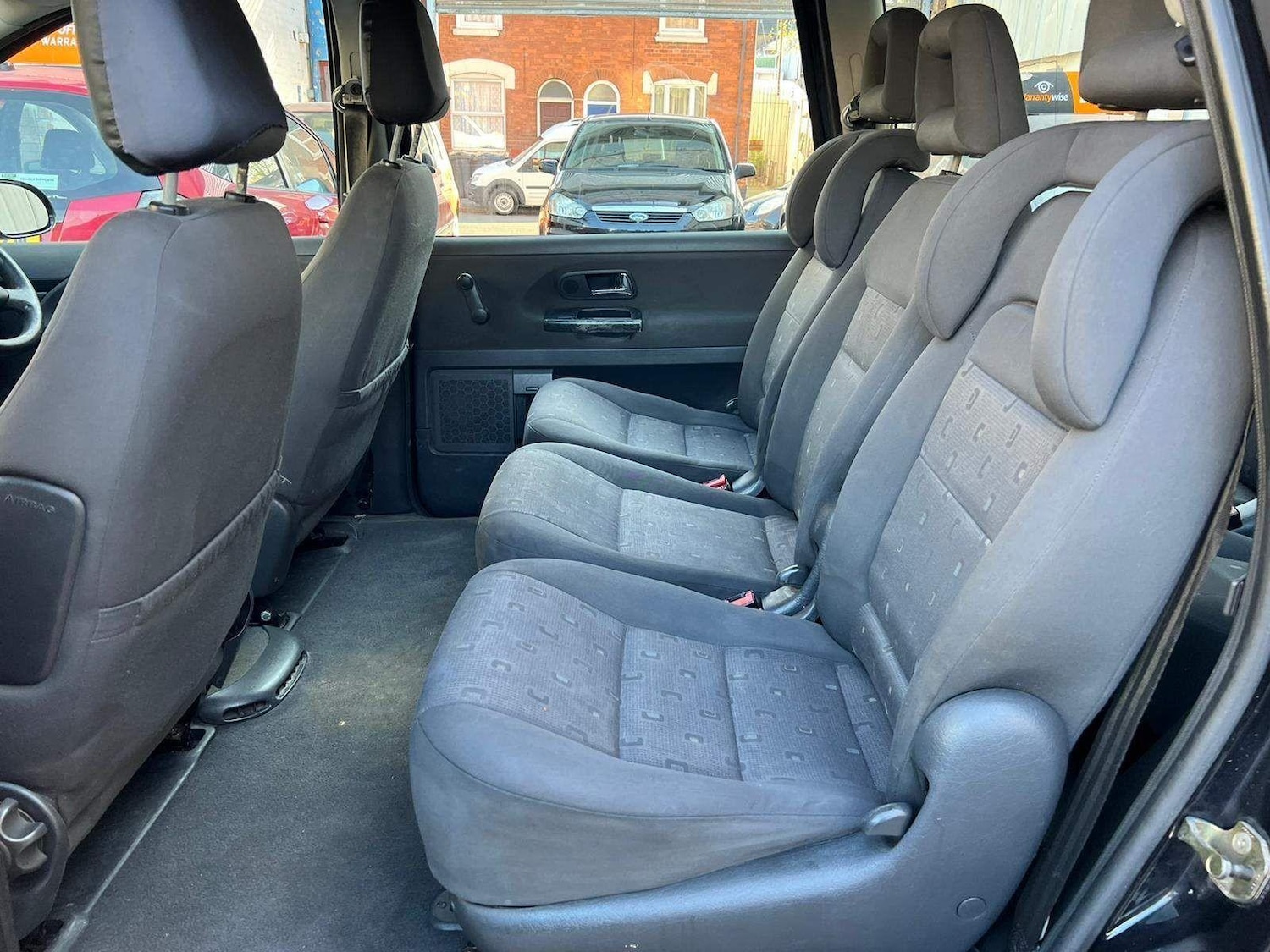 Used Volkswagen Sharan 2006 for sale - 76278705: Photo 22