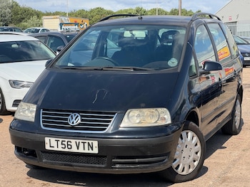 Used Volkswagen Sharan 2006 for sale - 76278705: Photo