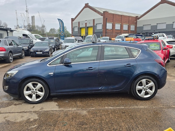 Used Vauxhall Astra 2010 for sale - 74431622: Photo 7