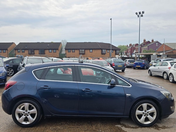 Used Vauxhall Astra 2010 for sale - 74431622: Photo 9