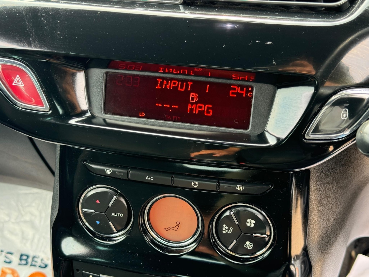 Used Citroen DS3 2013 for sale - 76278710: Photo 15