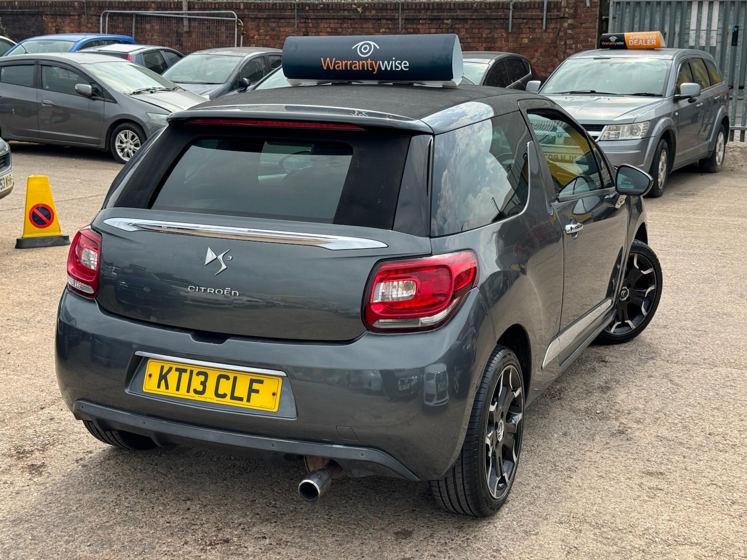 Used Citroen DS3 2013 for sale - 76278710: Photo 28
