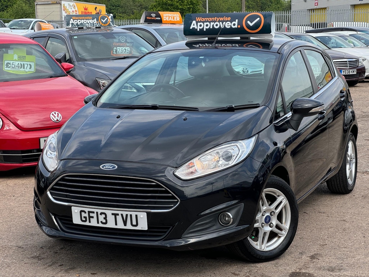 Used Ford Fiesta 2013 for sale - 77462909: Photo 2