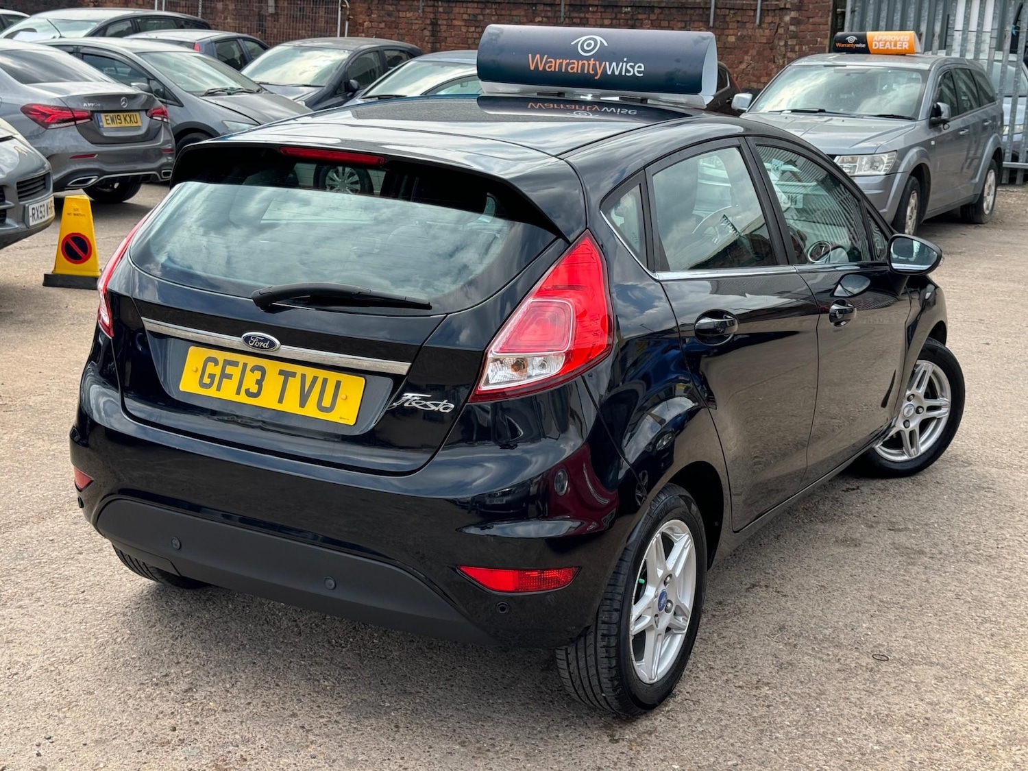 Used Ford Fiesta 2013 for sale - 77462909: Photo 29