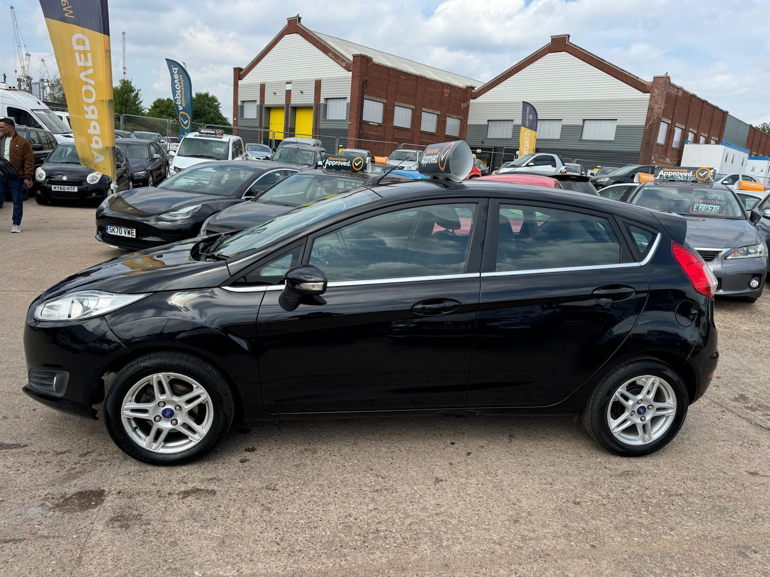 Used Ford Fiesta 2013 for sale - 77462909: Photo 7