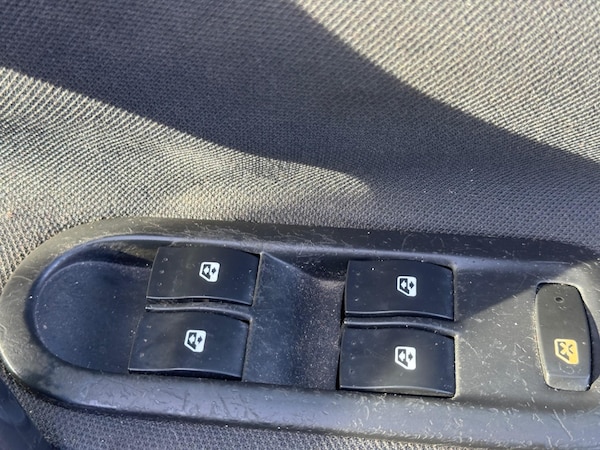 Used Renault Scenic 2007 for sale - 76278716: Photo 15